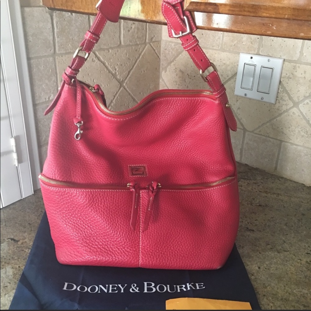 Dooney & Bourke set